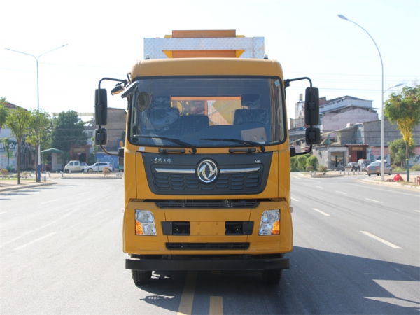 天錦3950防撞車