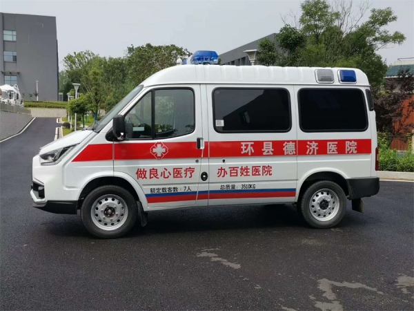 江鈴特順短軸救護車