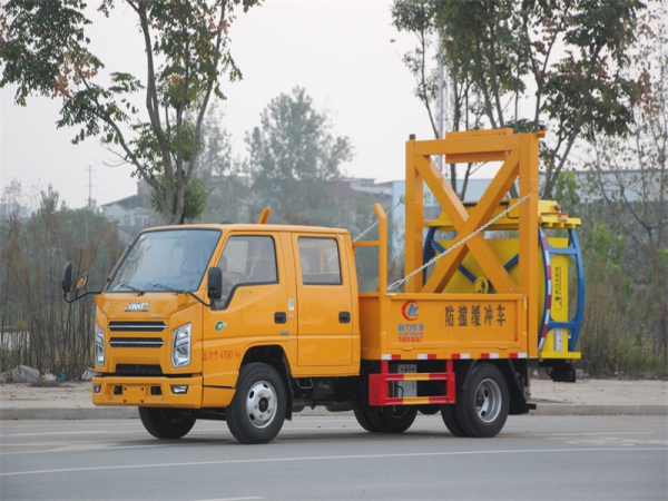 江鈴藍(lán)牌70K防撞車